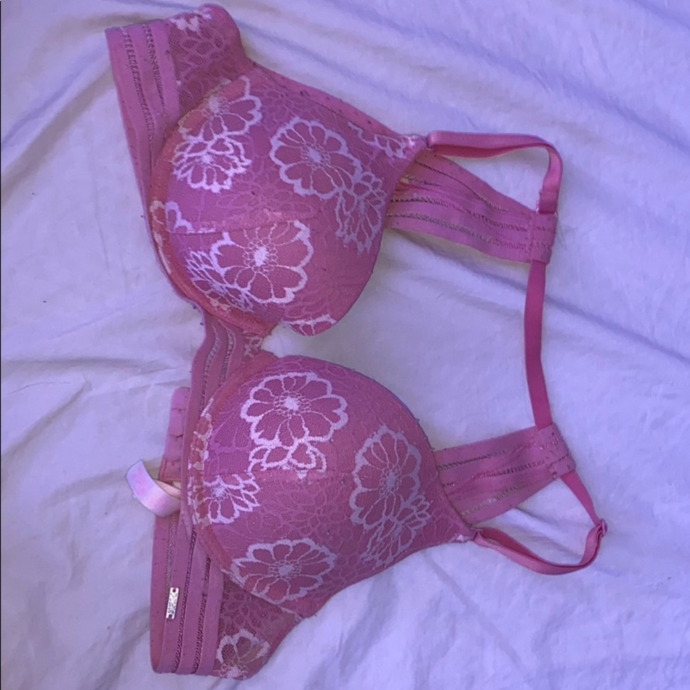 32D PINK Victoria’s Secret Lightly Lined Bra